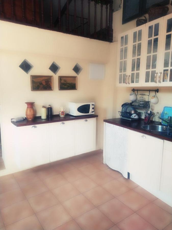 Ferienhaus La Casa De Bonales Arroyomolinos de León